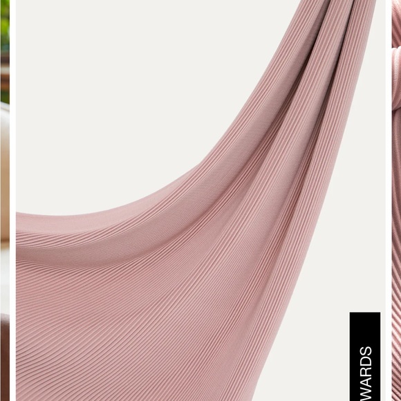 COPY - HAUTE HIJAB Fine Pleat Hijab - Picture 3 of 12